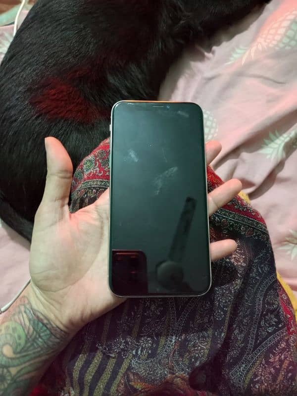 iPhone x very good condition non pta 5