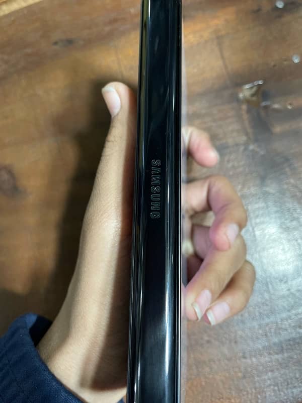 Samsung fold 3 non pta 4