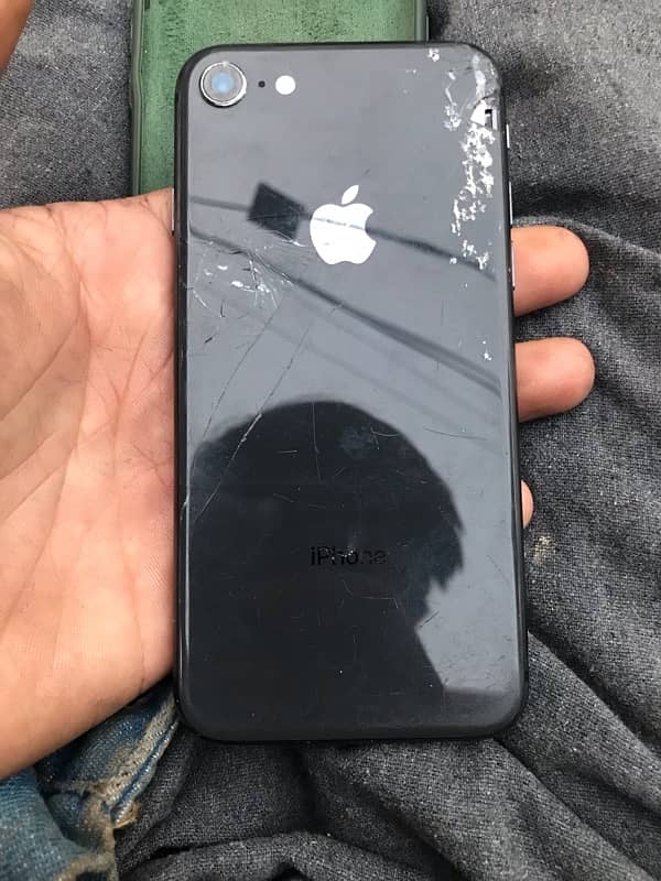 iphone 8 64GB NoN PTA all ok hai Exchange Possible 3