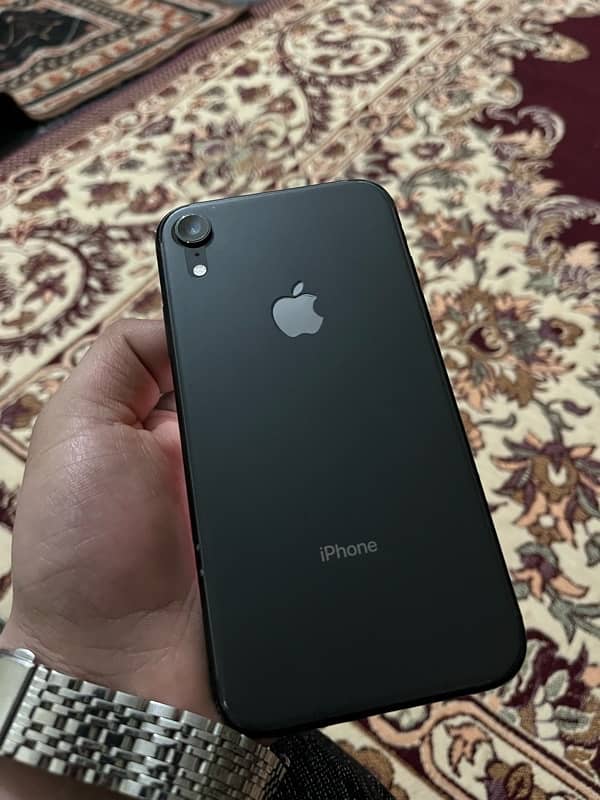 IPhone XR 128GB J. V 3