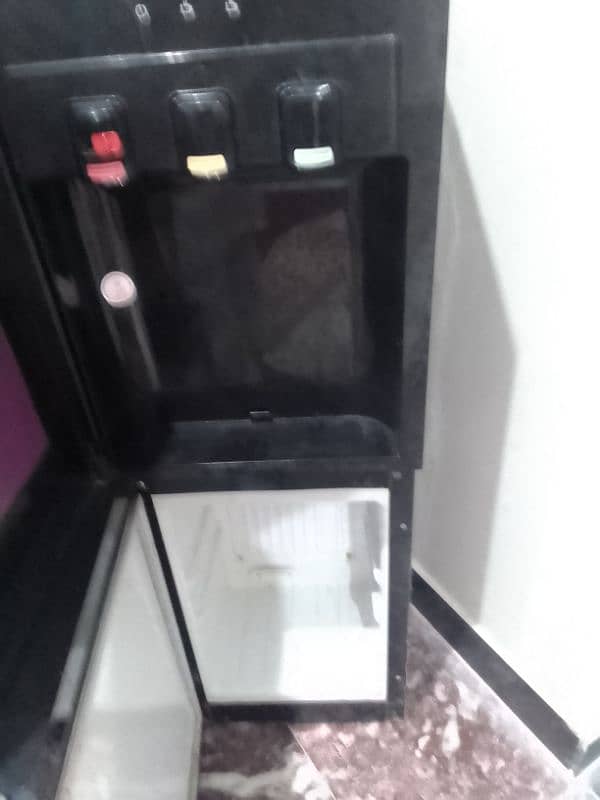 Homage dispenser for sale 2