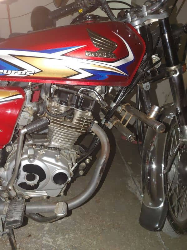 CG 125 2019 model, excellent condition,urgent sale ,cash required 1