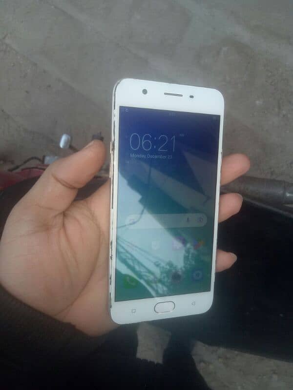 Oppo A57 used mobile 4