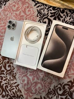 iPhone 15 pro max 256gb natural titanium