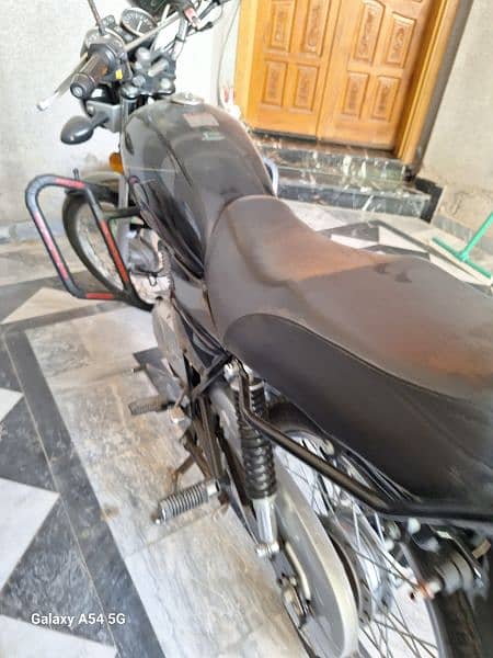 Suzuki GS 150 For sale 3