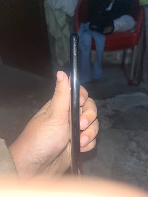 SAMSUNG GLAXAY S9 NON PTA 4