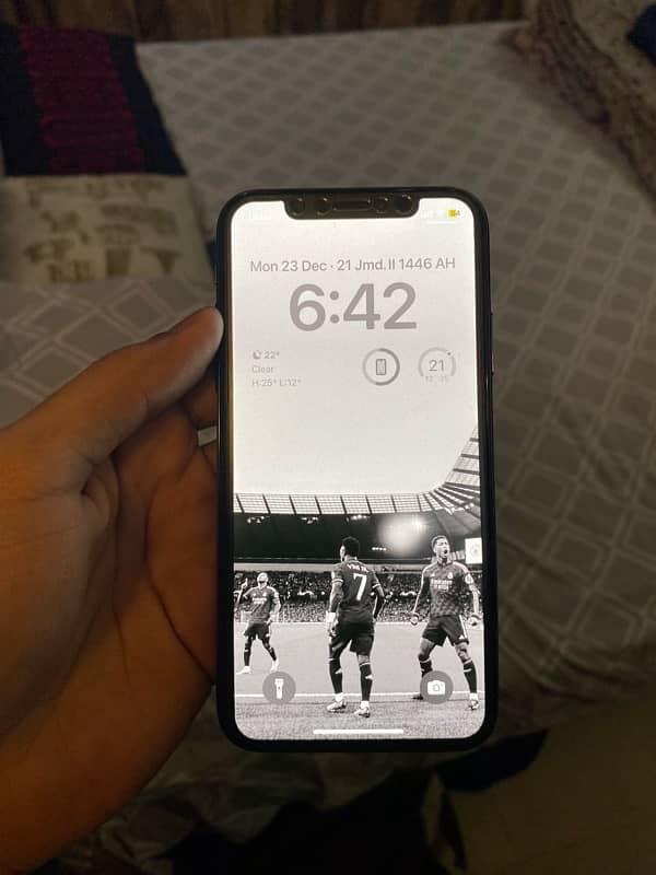 Iphone XS PTA approved 256gb scratch less mint condition 8