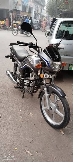 Suzuki 110 gd urgent sale one hand used 0313-4561121 what's up number