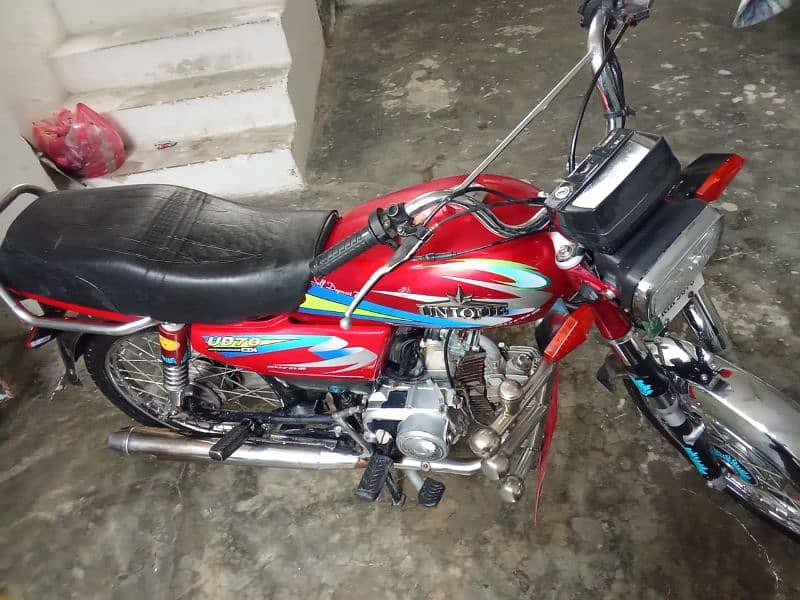 Cd 70  bike 2019 model rawlpindi number All dacoments clear 2