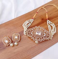 CRYSTAL ZIRCON SET