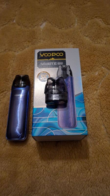 Voopoo Vmate Max Pod (with box and coil) 2