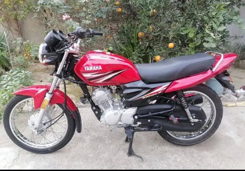 YAMAHA yb125z 3