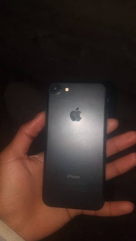 I phone 7 64gb for sale 0