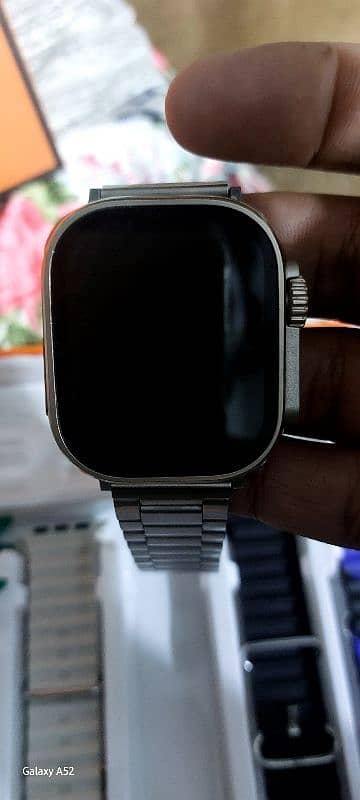 Smart Watch + Always-on-Display 1