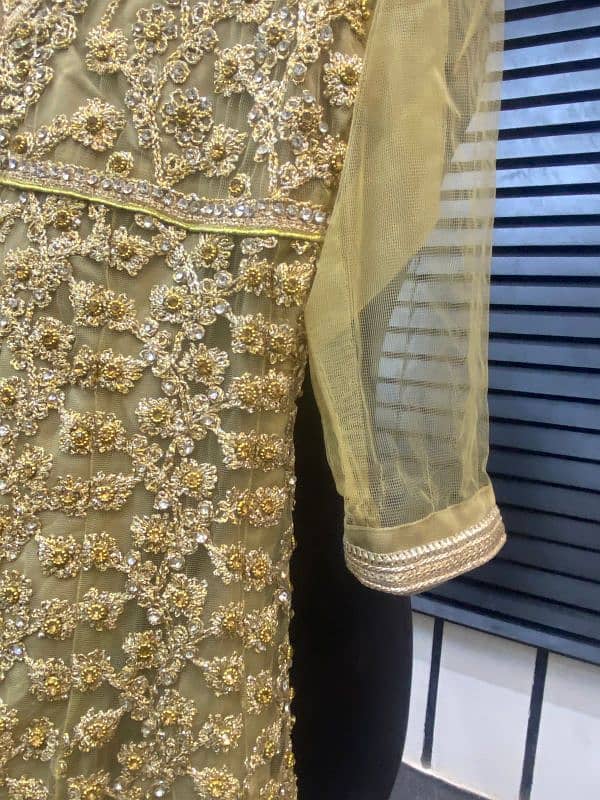 Golden Maxy|One time used|Small to extra small size 3