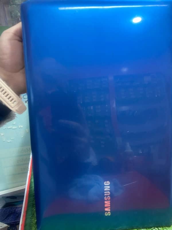 samsung laptop core i3 3rd generation 4gb 320gb 3