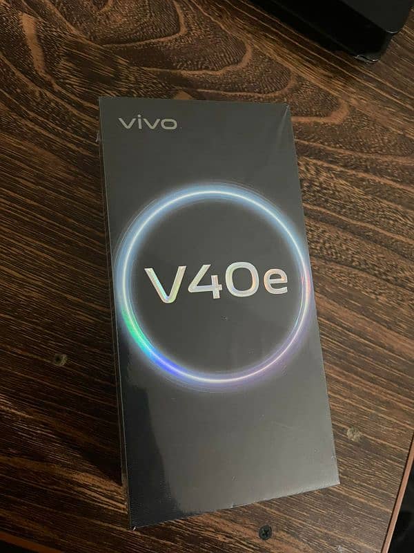 vivo v40e 1