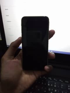 Iphone SE (2020) 128gb PTA Approve Condition 10/10