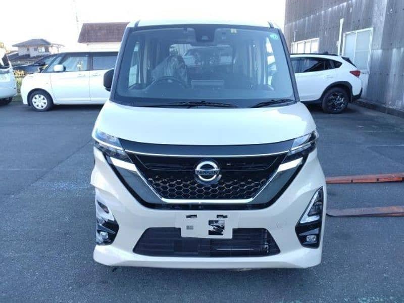 Nissan Roox 2022 8