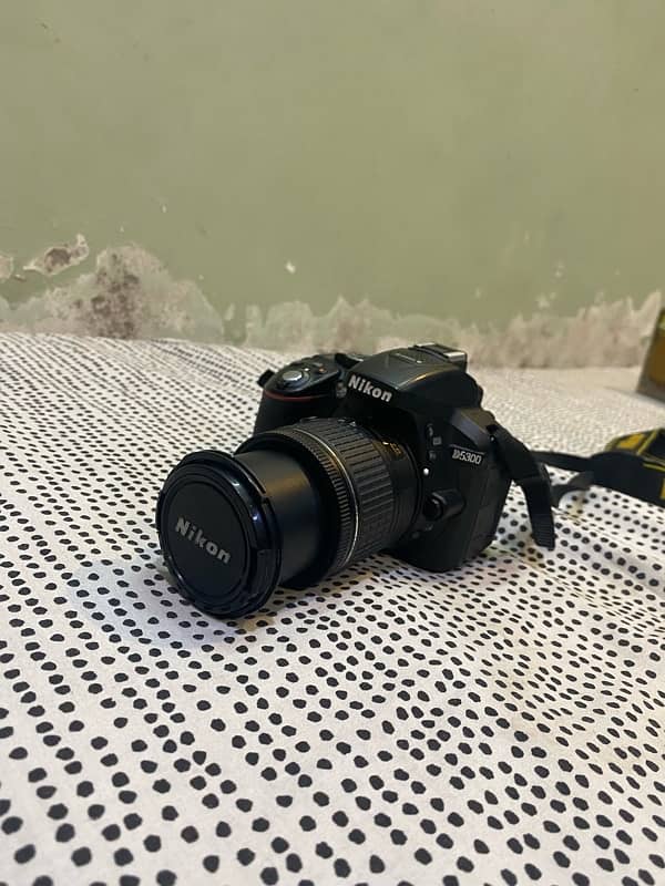 DSLR Nikon D5300 0