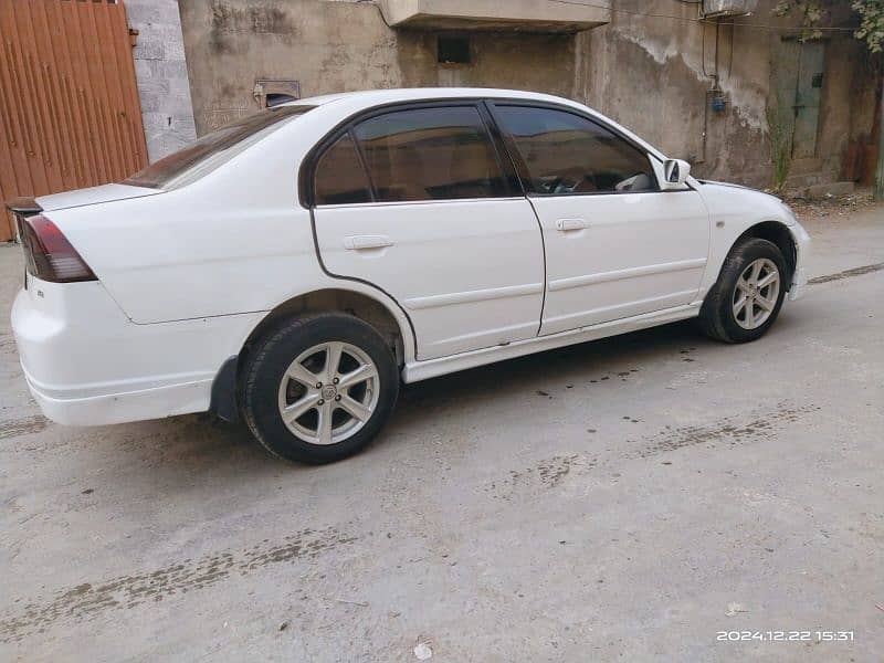 Honda Civic EXi 2005 6