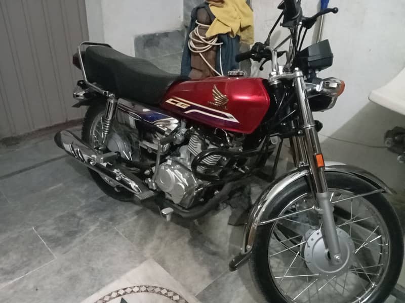 Honda CG 125 Special Edition 2024 1