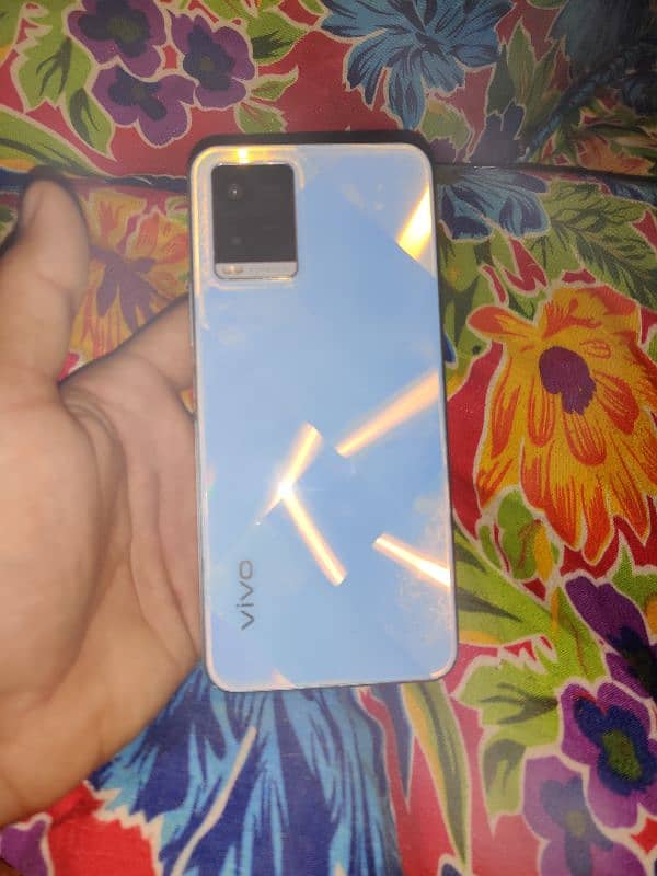 vivo y21a 4ram 64gb. 6