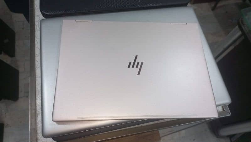 Hp spectre x360° touch screen 0