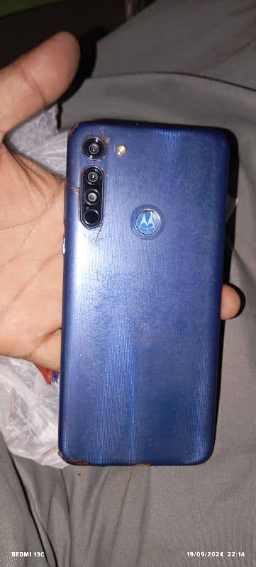 Motorola G8 1