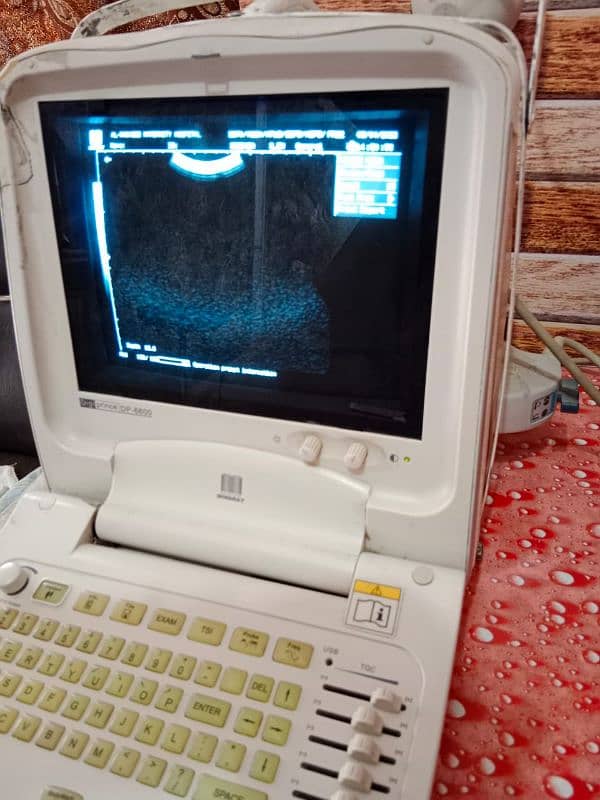 Ultrasound Machine DP-6600 for Sale in Excellent Condition 4