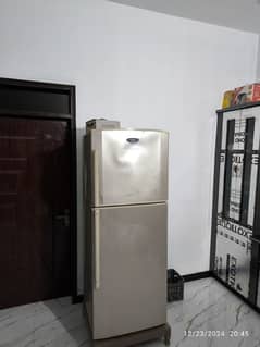 used full aize fridge for sale urgently