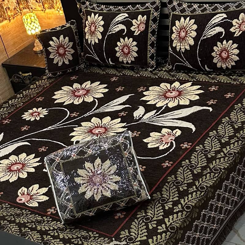 4Pc Velvet Jaquard Bedsheet King Size 0