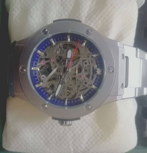 Hublot 0