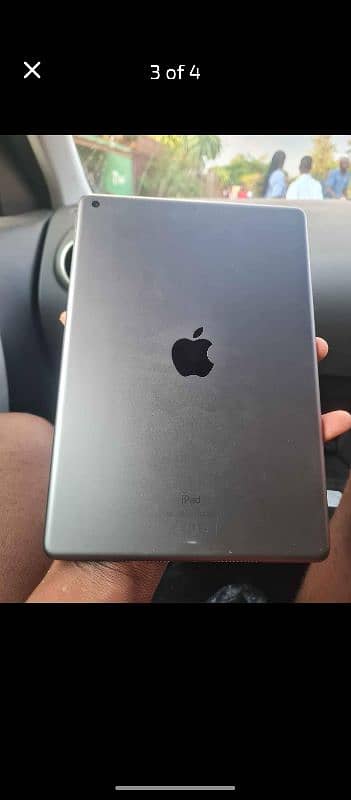 ipad 8th generation(32gb) wifi 1