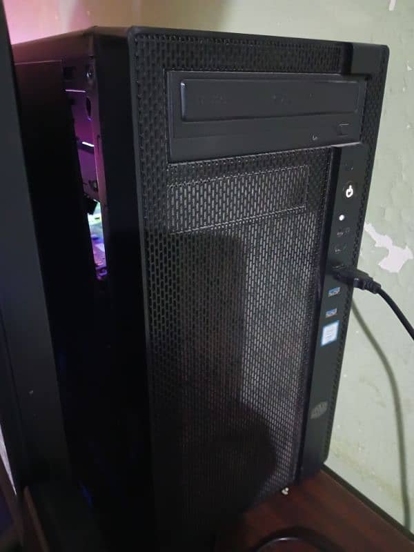 Gaming PC with Xeon E3 1290v2 + GTX970 1