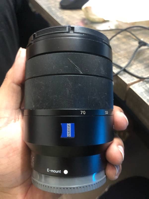 Sony FE 24-70mm f/4 ZA Zeiss 1