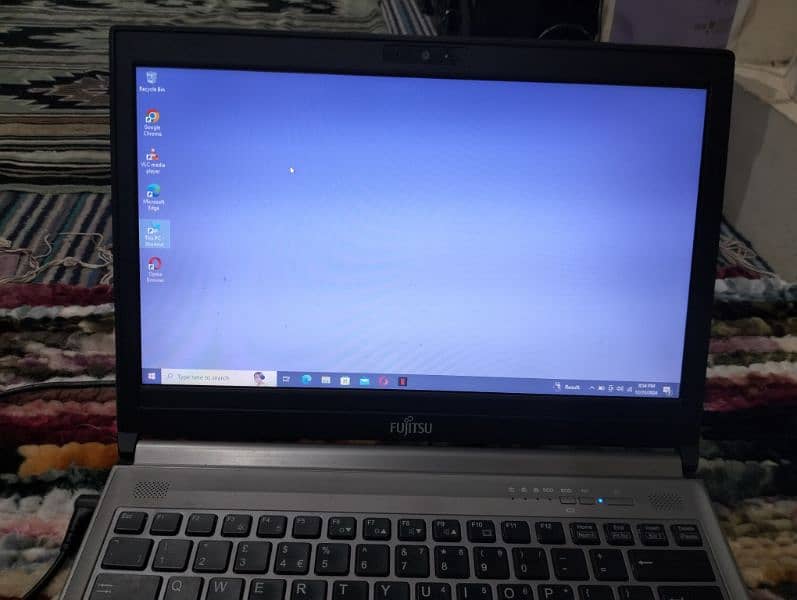 Fujitsu core i5 4th generation 2