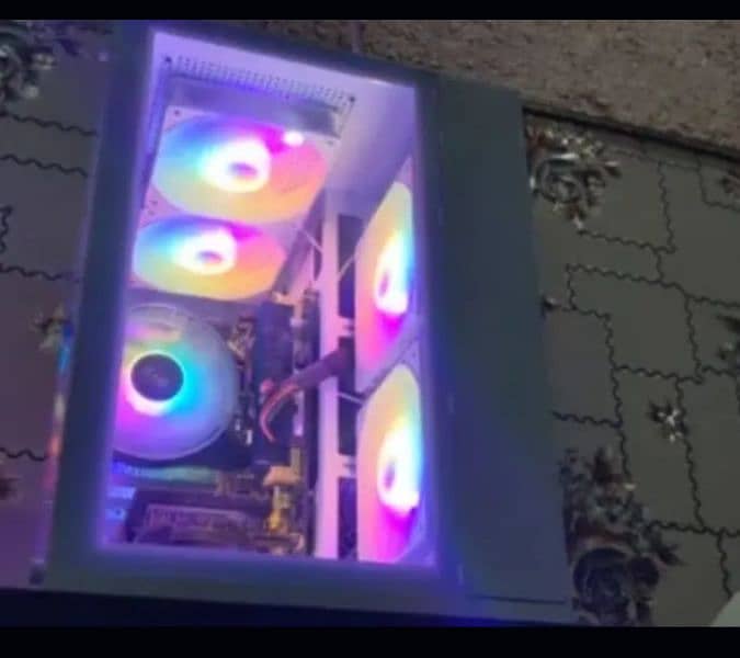 RGB gaming pc exchang posible 7