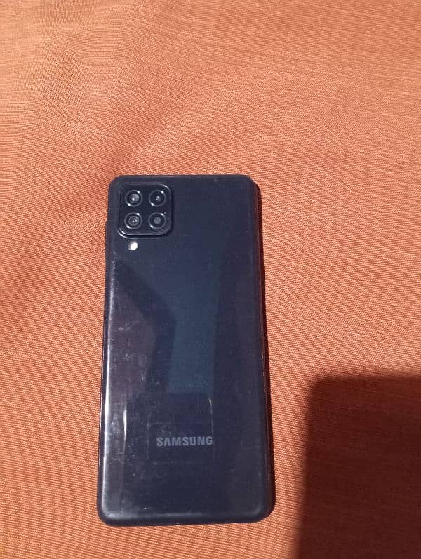 Samsung Galaxy a22 6/128 4