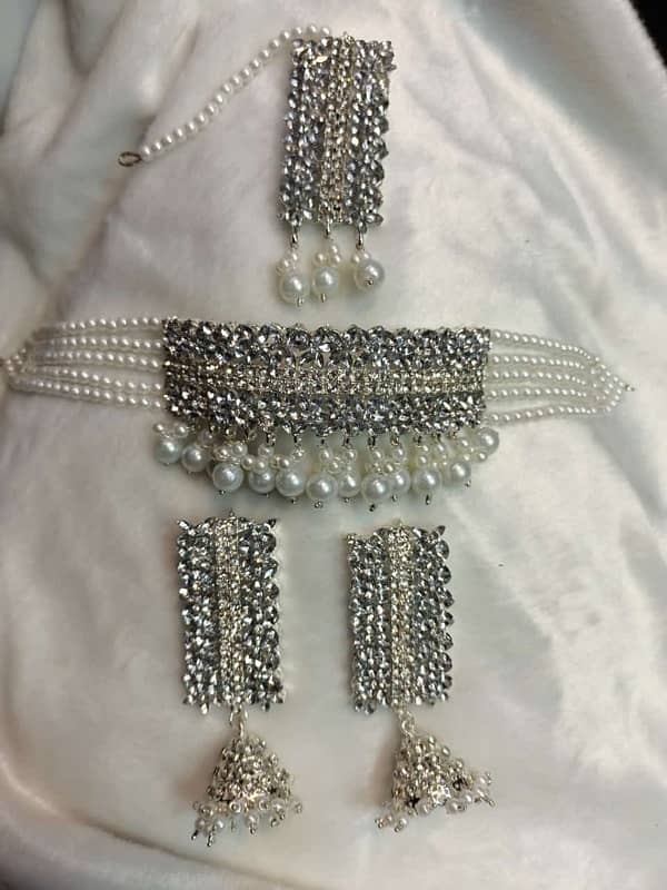 chocker set 3