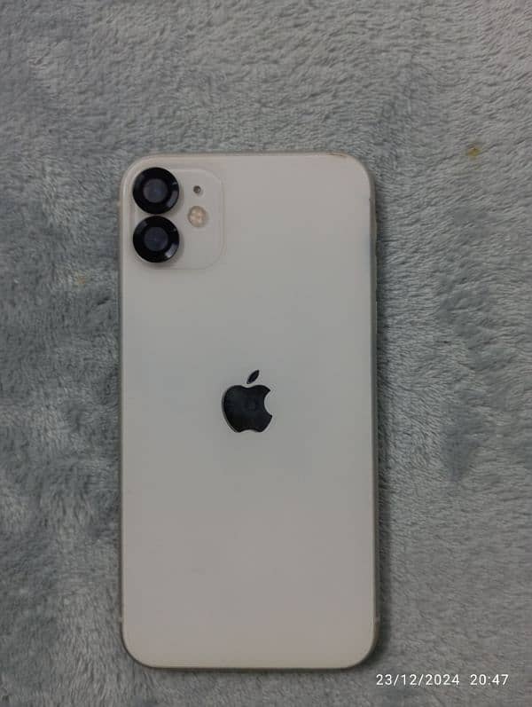 iphone 11 64 gb jv white color 0