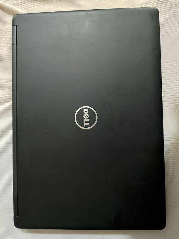 Dell Latitude 5480.    i5 6th generation 1