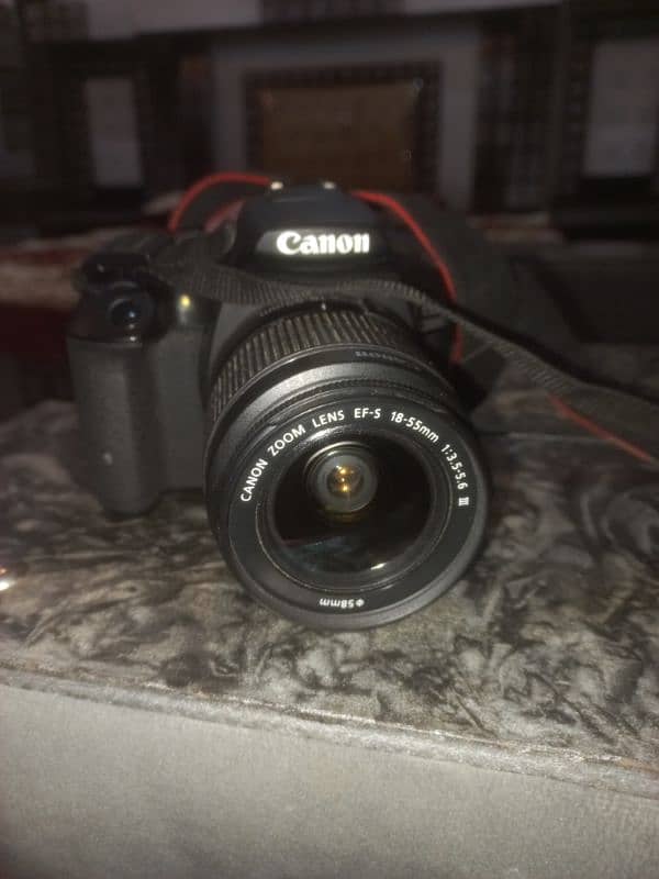 Canon 2000D Eos DSLR. . . 90000 6