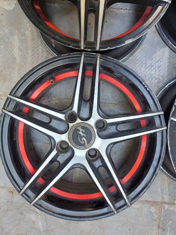 Alto, Wagon R Alloy rims 4