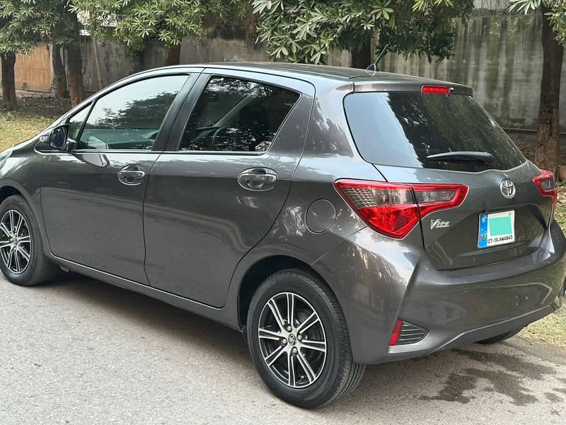 Toyota Vitz 2019/2022 F 1.0 9