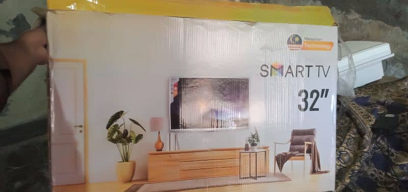 Smart TV Malaysian Technology 32 inch 2