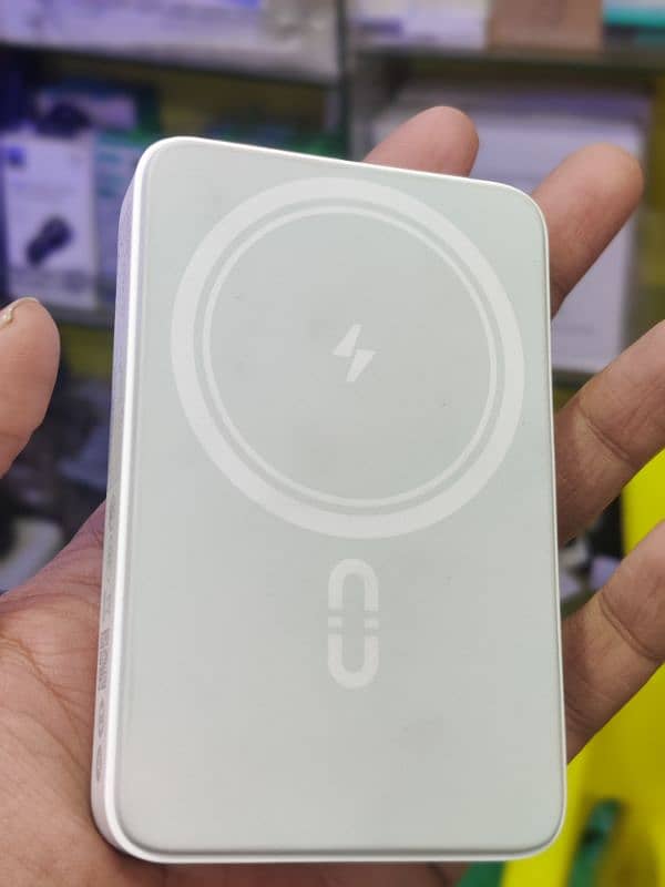 ROMOSS Magnetic Wireless Power Bank 10000mAh, Wireless cheap price 0