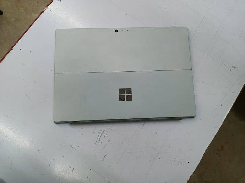 Laptop Microsoft Surface Pro 4 I7 6th Generation 16GB Ram 256GB SSD 2