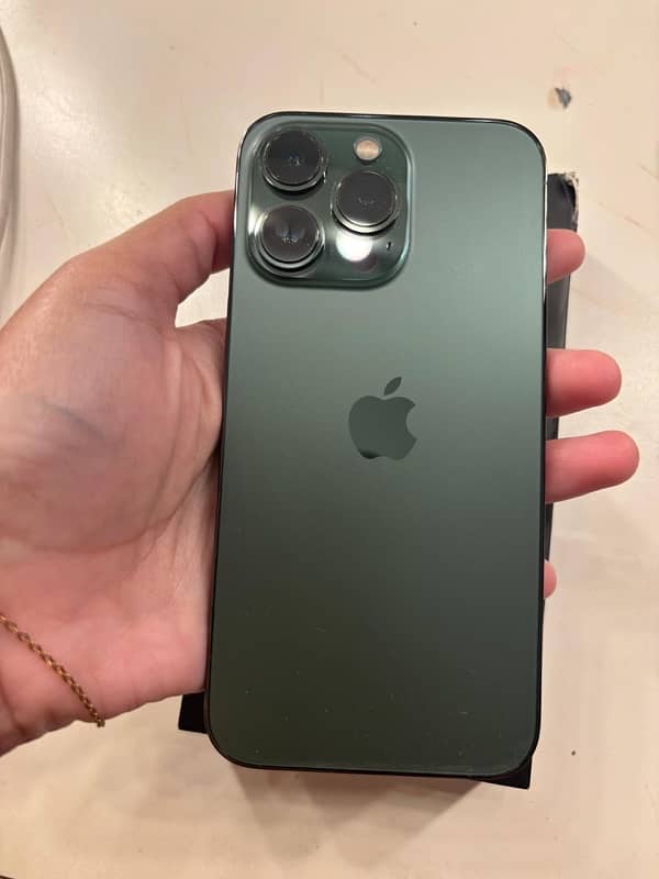 Iphone 13 Pro 256 gb pta approved 1