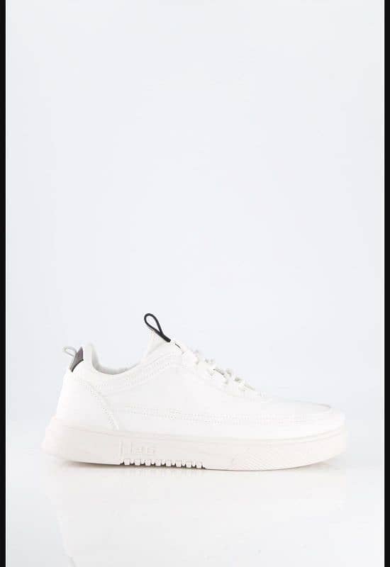 Men's Casual White Mesh Sneaker - Prefect for Every Occasion 3